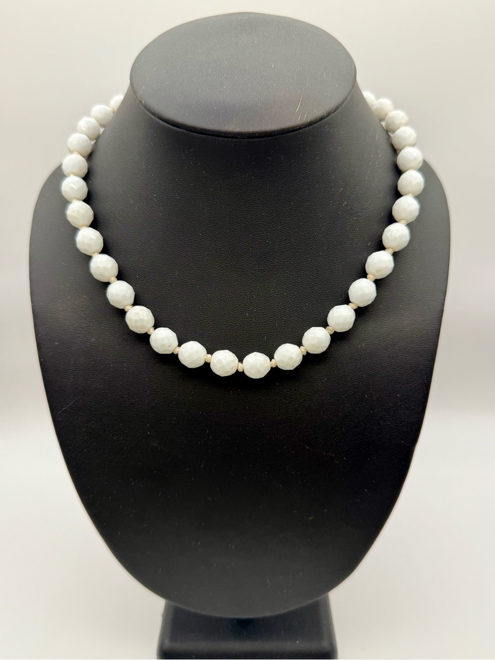 Vintage White Milk Glass Faceted Beaded Necklace – Hand Knotted Mid Century